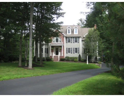 Photo of 10 Warwick Circle