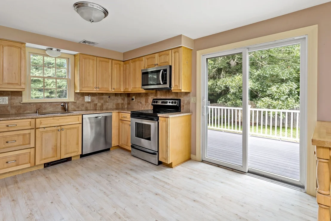 Photo of 378 Ames Way