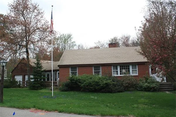 Photo of 10 Loring Dr.