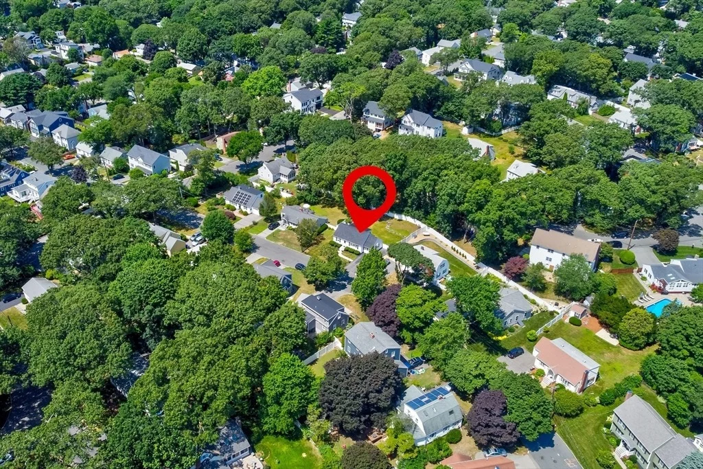Photo of 43 Longmeadow Road