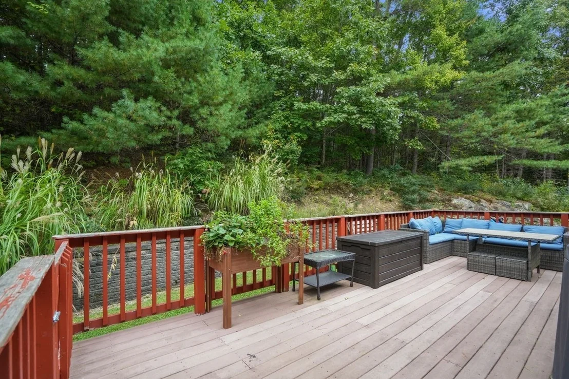 Photo of 115 Farm Pond Road