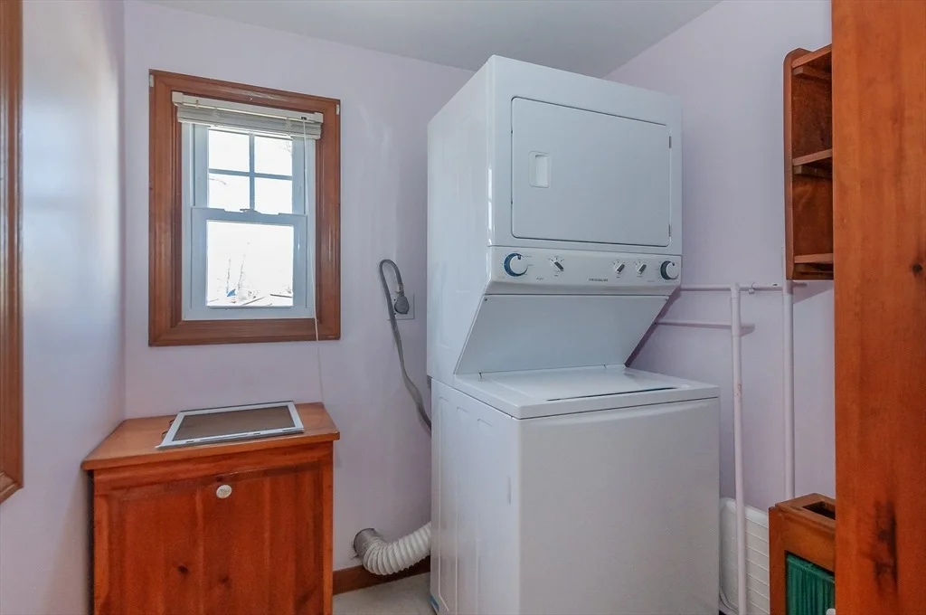 Photo of 7 Roosevelt St