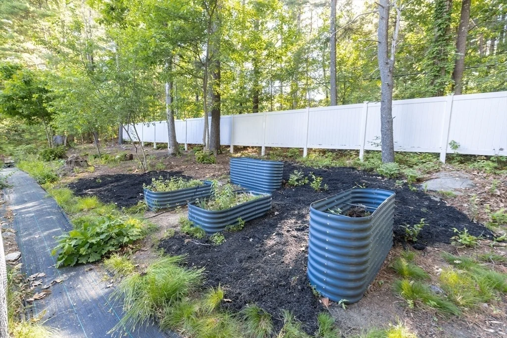 Photo of 10 Winston Rd.
