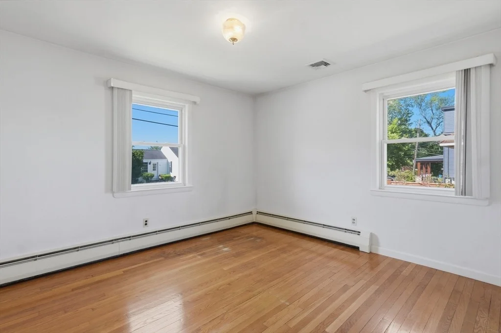 Photo of 7 Dewey Avenue