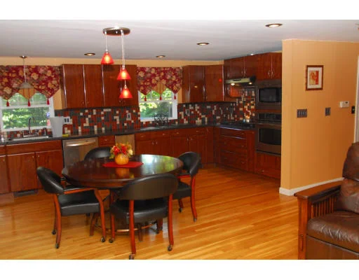 Photo of 338 Pleasant Street