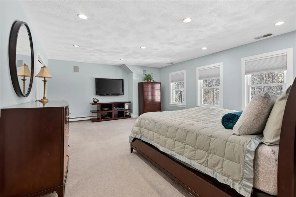 Photo of 3 Worthington Green