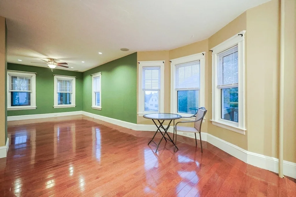 Photo of 11 Hockanum Way