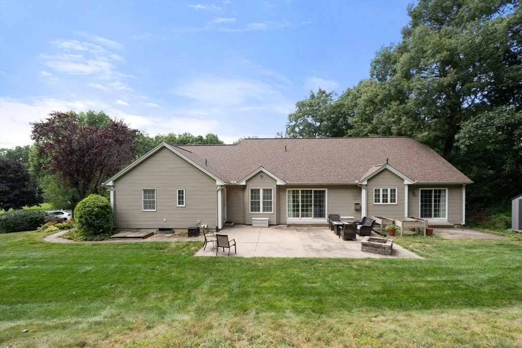 Photo of 75 Hillcrest Circle