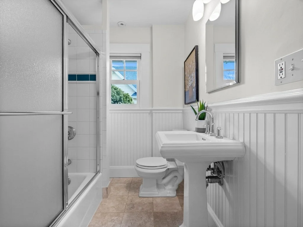 Photo of 4 Middlesex St