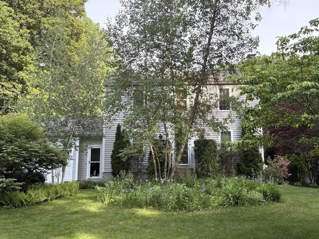 Photo of 35 Houde St