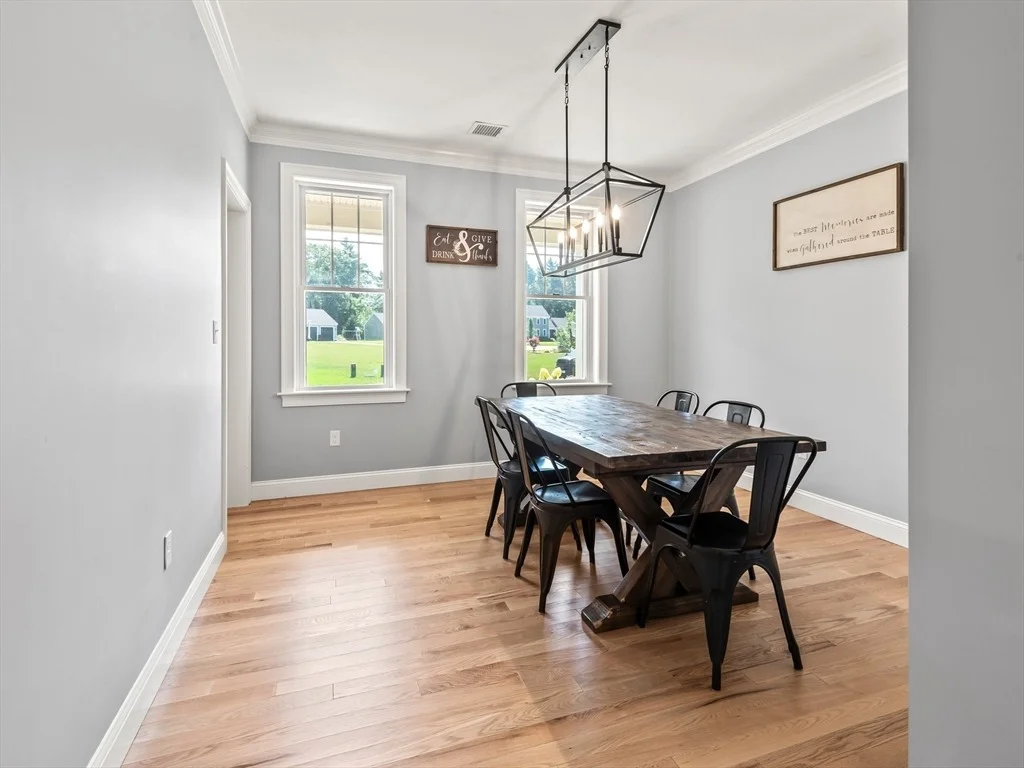 Photo of 25 Cobblestone Ln