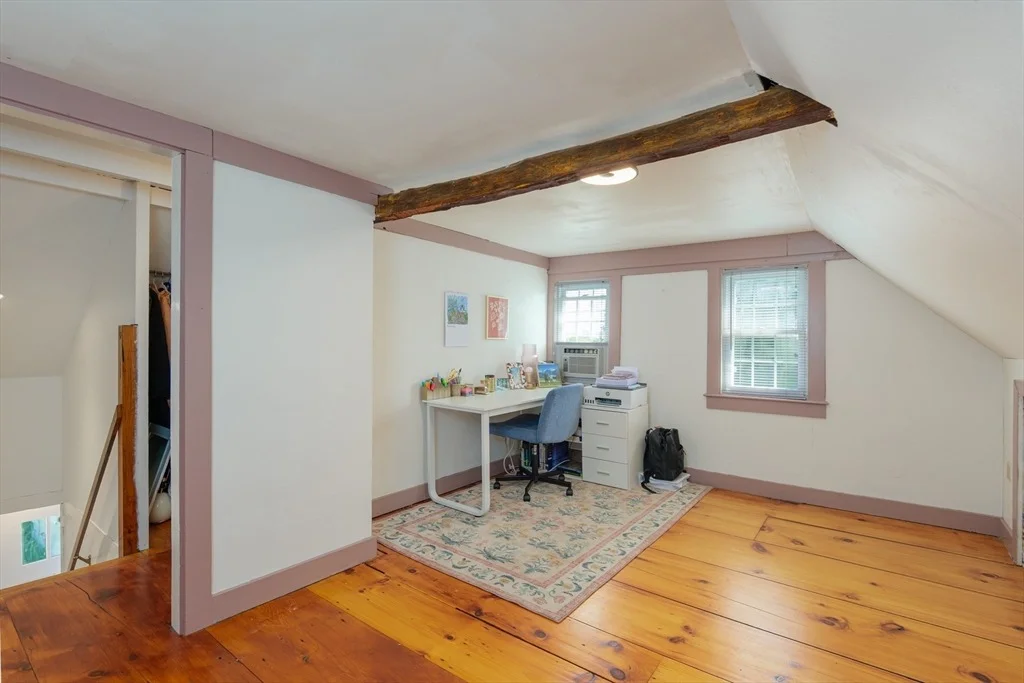 Photo of 129 Whitehall Rd