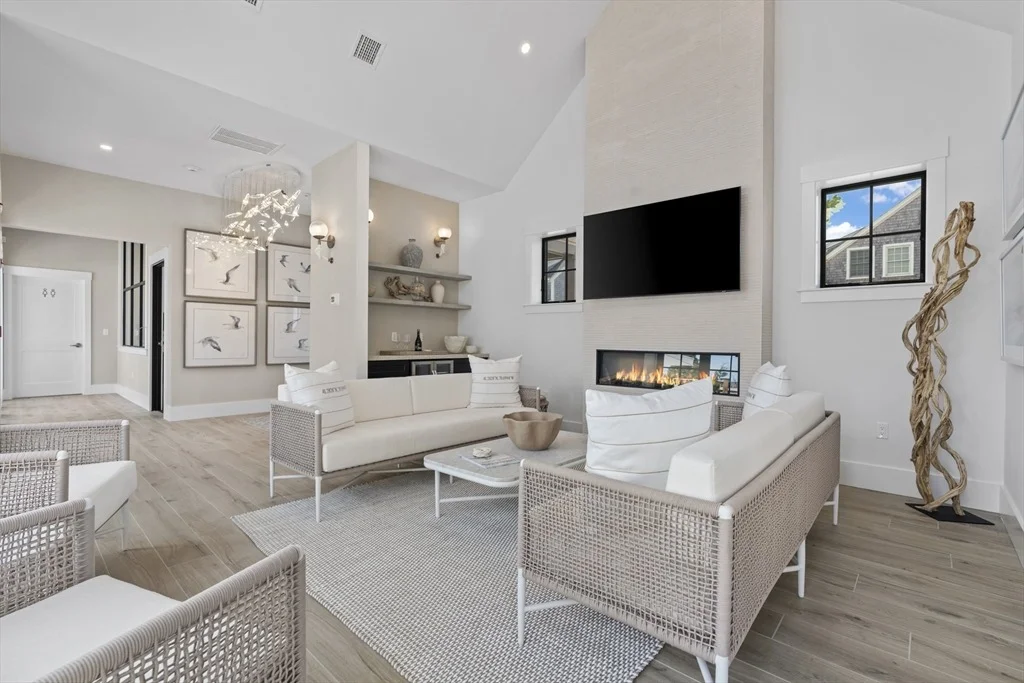Photo of 19 Honeysuckle Drive