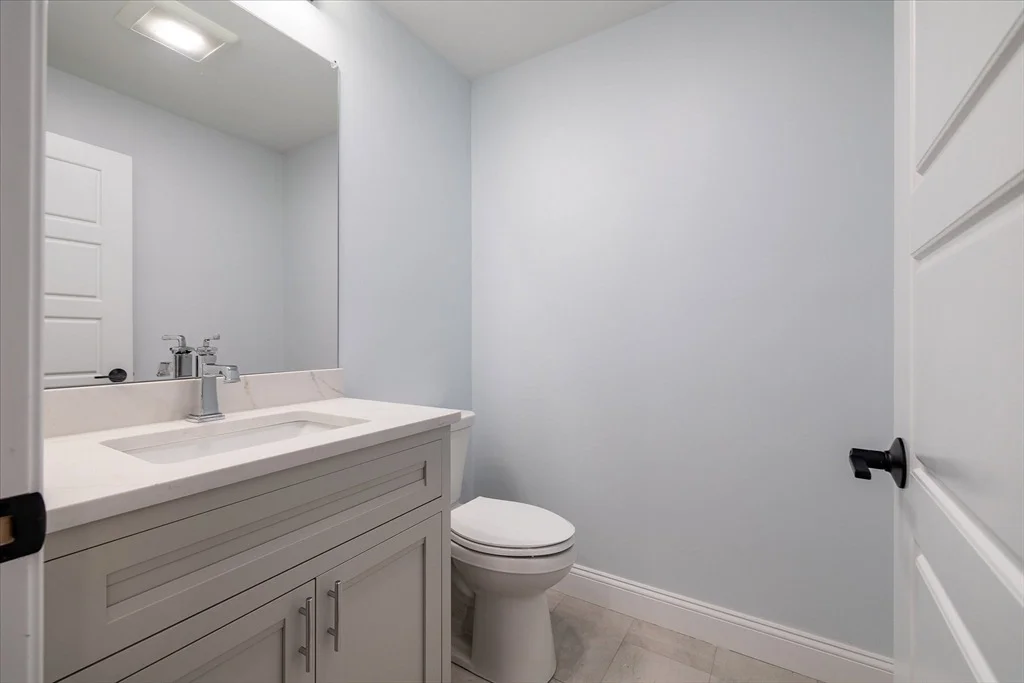 Photo of 170 Ln 8