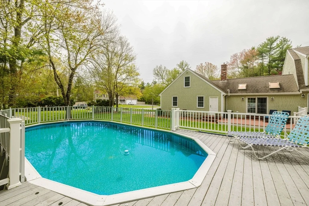 Photo of 13 Bow Dr