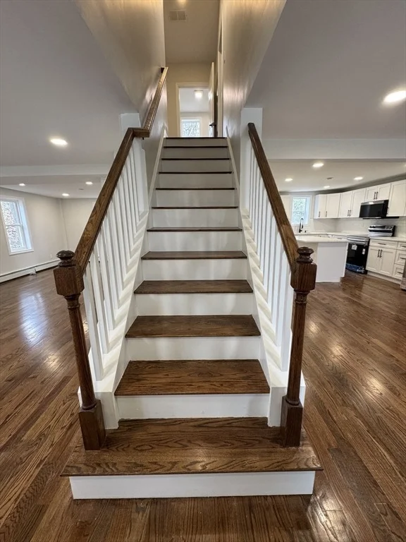 Photo of 98 Elm St