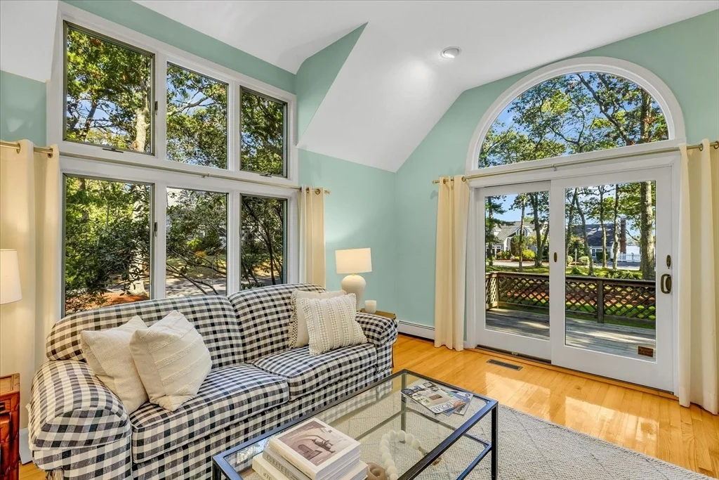 Photo of 4 Florence Ave