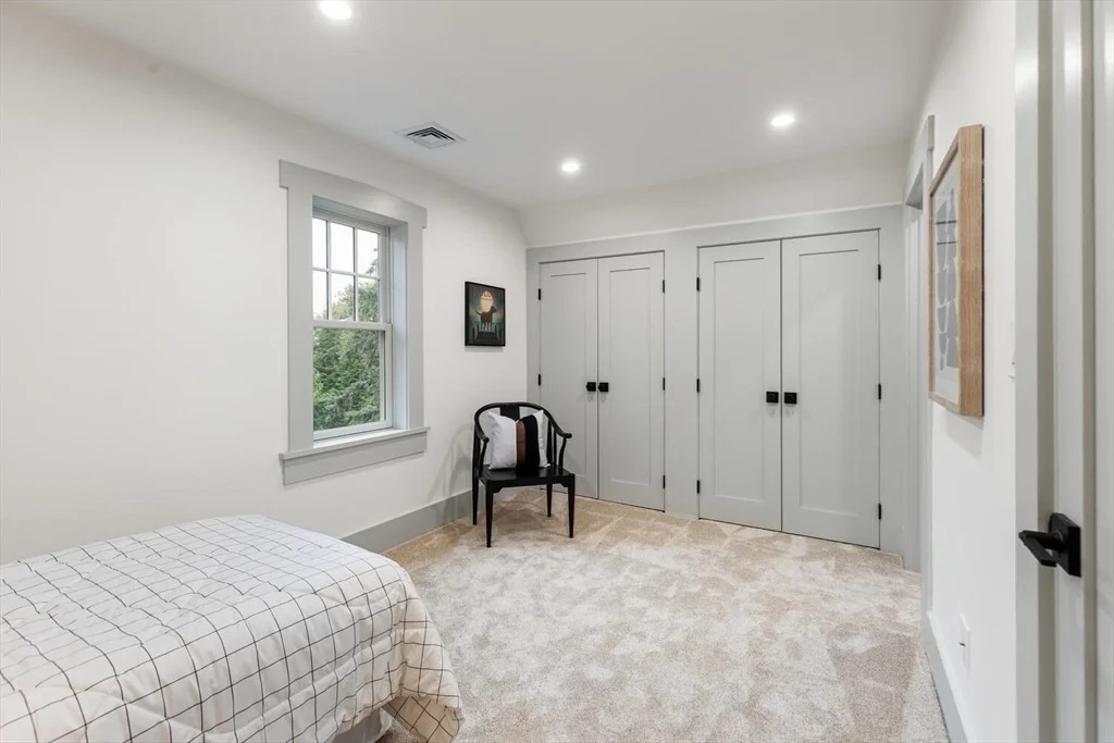 Photo of 19 Linden Street