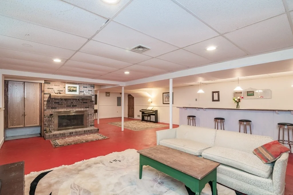 Photo of 12 High Meadow Rd