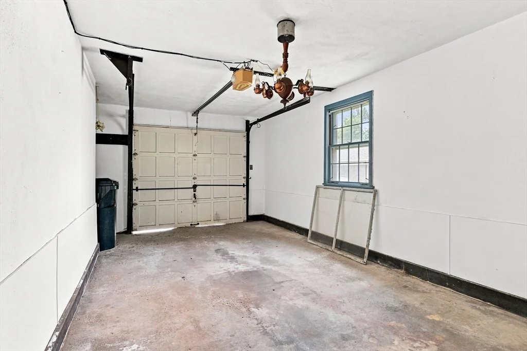 Photo of 92 Oak Hollow Rd