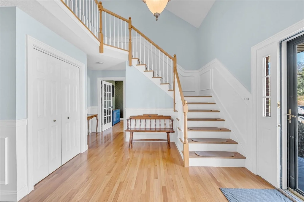 Photo of 171 Munger Hill Rd