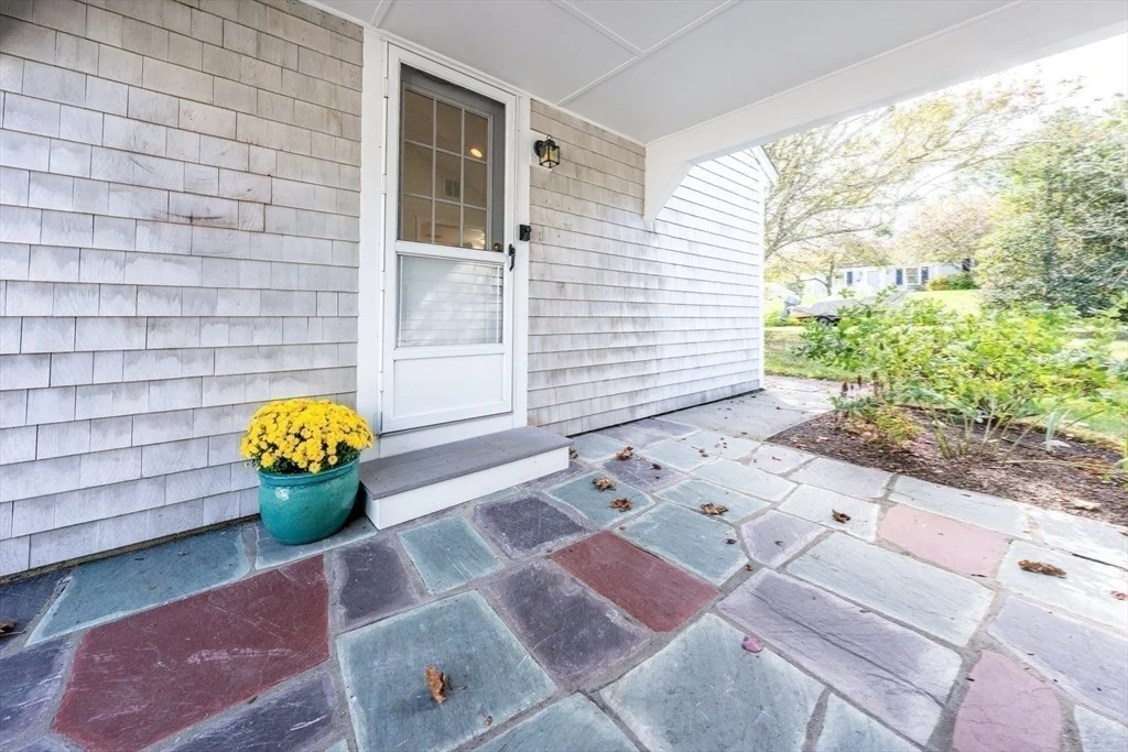 Photo of 21 Wilton Dr