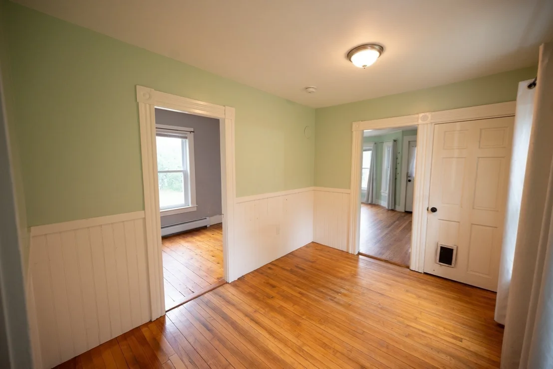 Photo of 119 Everett Ave