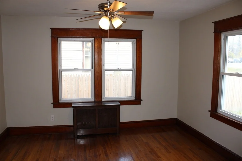 Photo of 32 Kent Rd