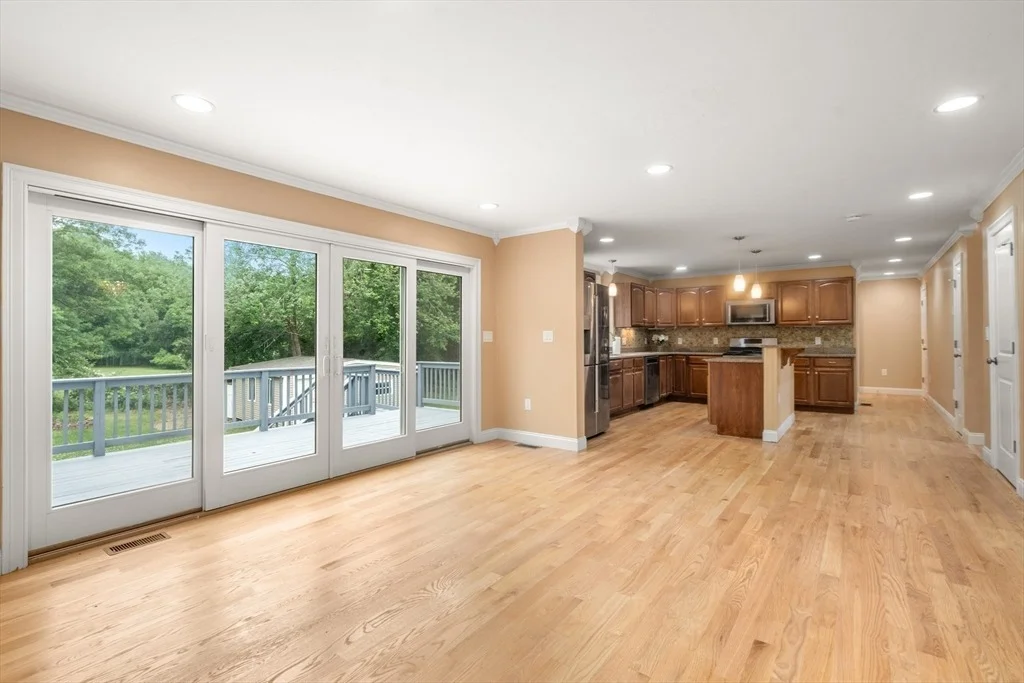 Photo of 60 Morse Ave
