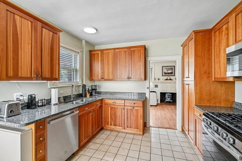 Photo of 59 Taylor Ave