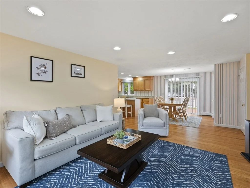 Photo of 48 Lexington Drive