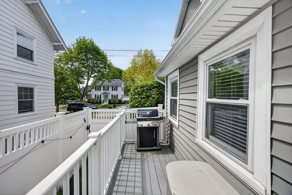 Photo of 11 Clifton Ave
