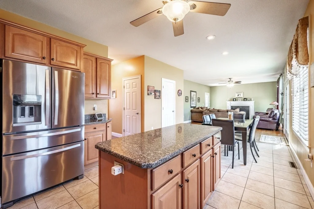 Photo of 303 Munger Hill Rd
