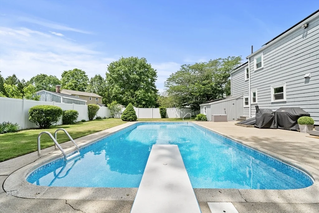 Photo of 4 Sendick Rd