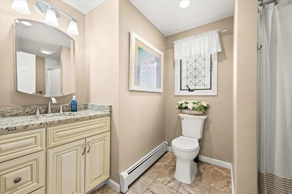 Photo of 748 Locust St