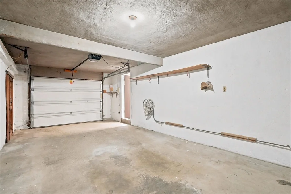 Photo of 11 Lansing Road