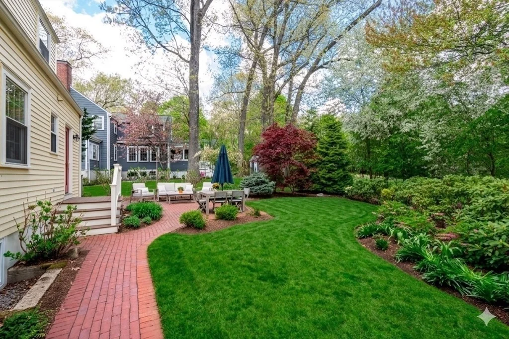 Photo of 14 Standish Rd