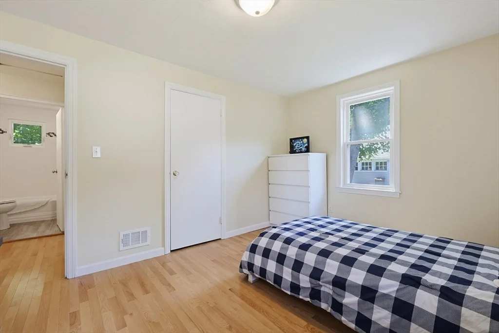 Photo of 71 Carpenter Rd