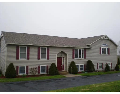 Photo of 37 Henry Marsh Rd