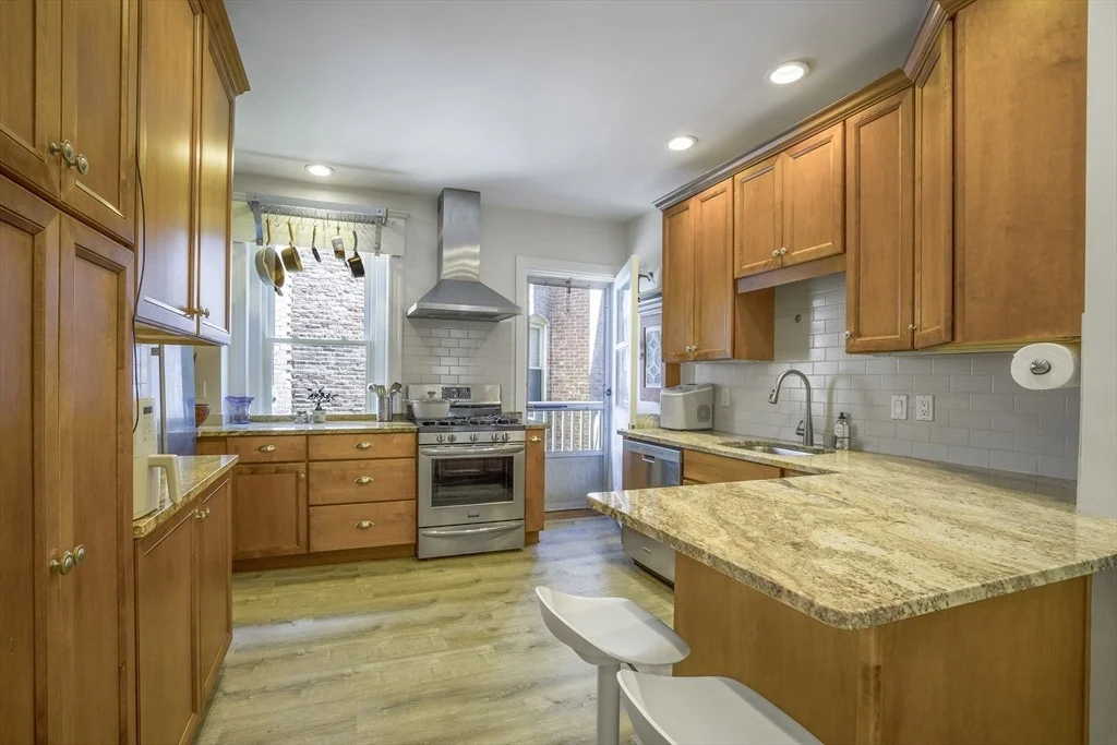 Photo of Unit 1 at 12 Colbourne Crescent
