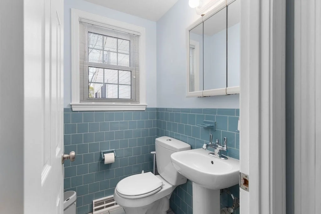Photo of 71 Pond Ln