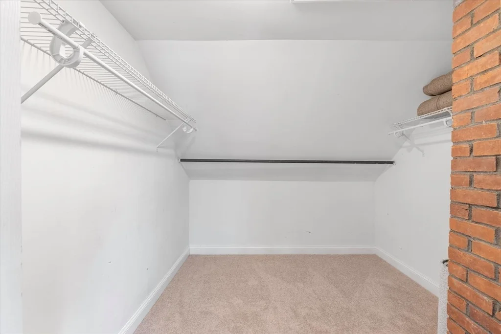 Photo of 15 Melissa Ave