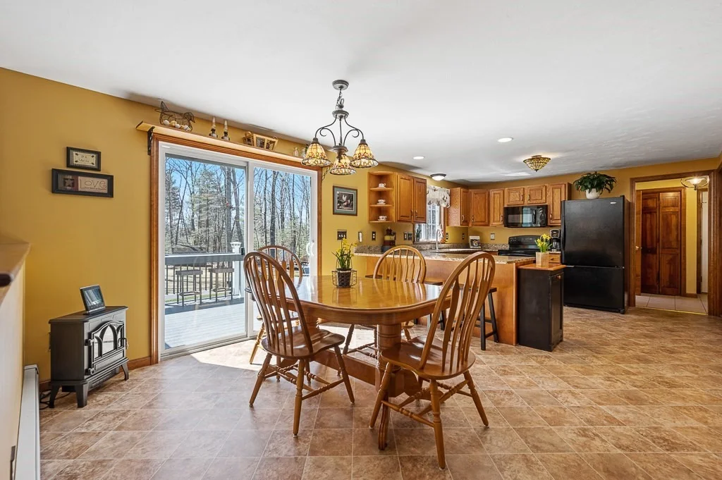 Photo of 7 Crestview Dr