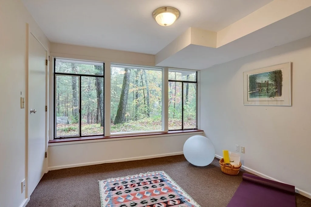 Photo of 12 Laurel Drive