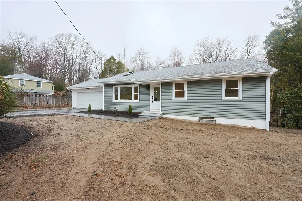 Photo of 5 Avery Heights Dr