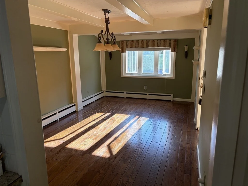 Photo of 118 Longwood Drive