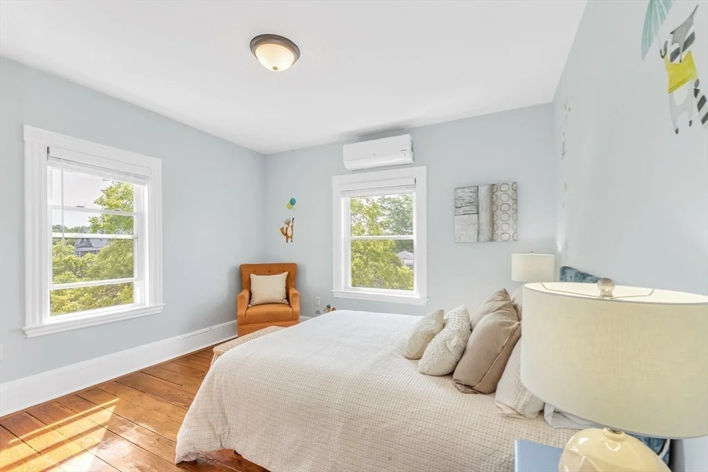 Photo of 15 Reddy Ave