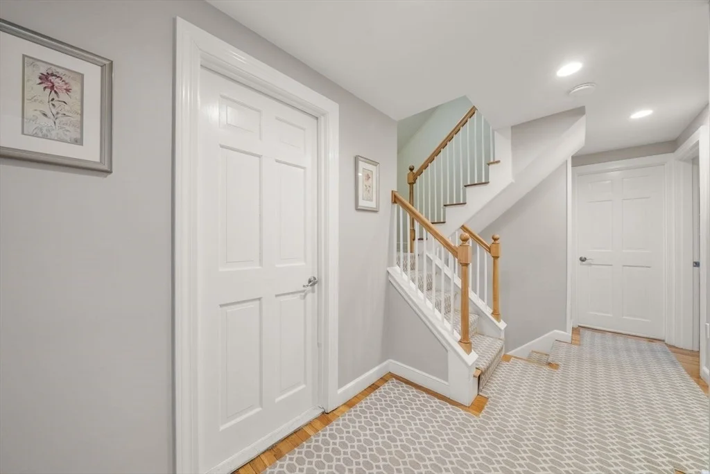 Photo of 11 Sterling Rd