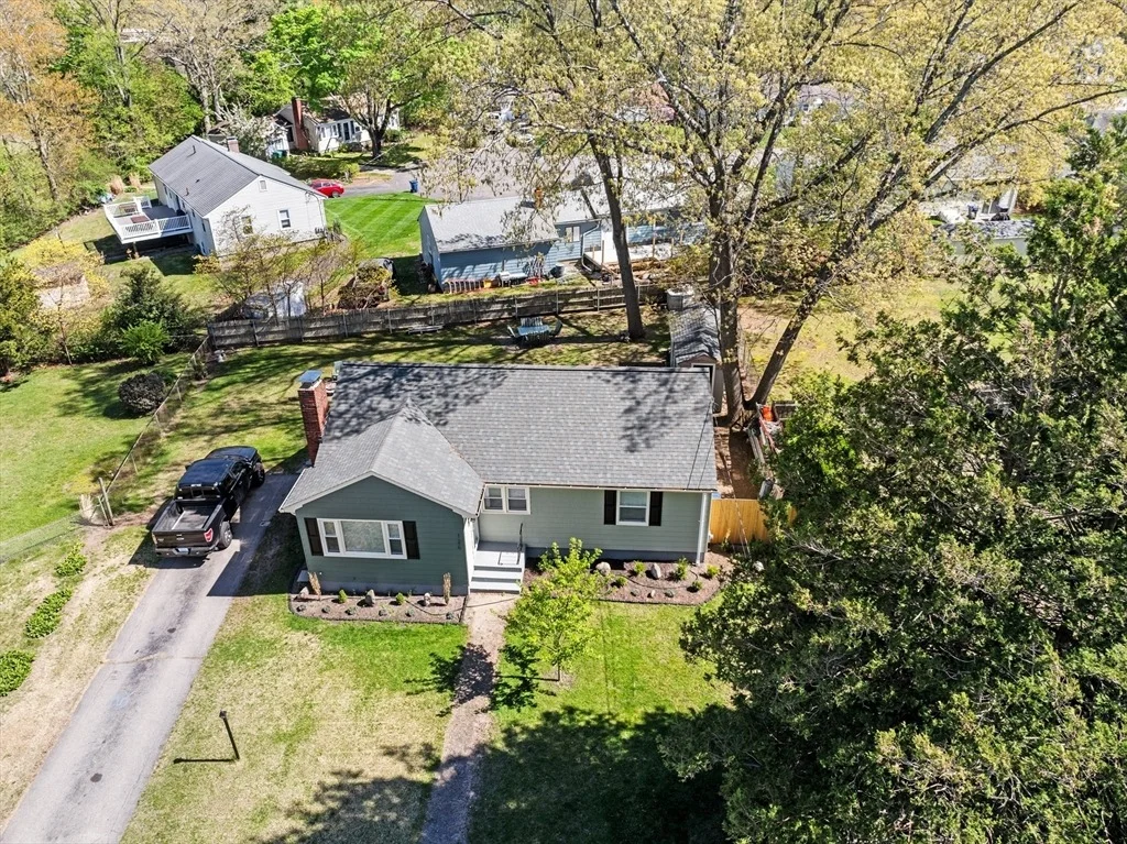 Photo of 136 Phillips Ave