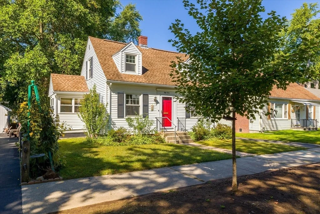 Photo of 54 Ellsworth Ave
